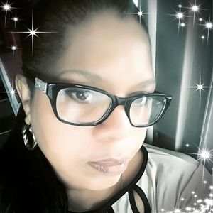 Meet your Posher, Veronica